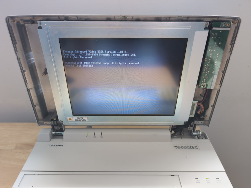 Toshiba T6400DXC LCD panel repair result.